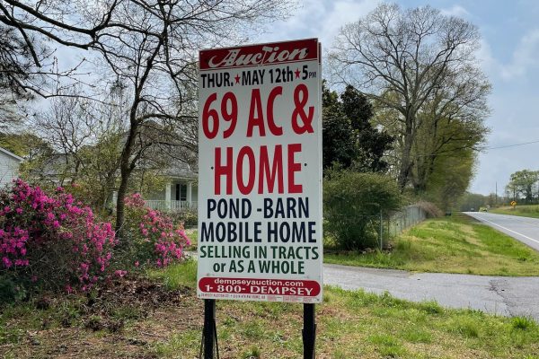 Photo of large-home-on-68-ac-griffin-spalding-co-ga-auction