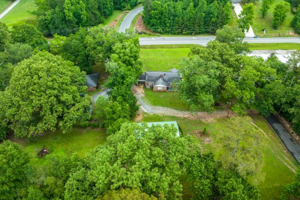 Photo of home-on-1ac-9-11ac-property-rome-floyd-co-ga-estate-auction