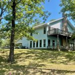 HOUSE on 2.7 AC WEISS LAKE CHEROKEE CO, AL ABSOLUTE ESTATE AUCTION