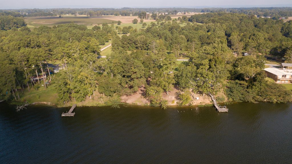 Photo of 5-waterfront-acres-and-2-deep-water-building-lots-on-weiss-lake-at-cowan-creek-centre-al-auction