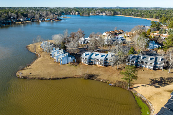 Photo of 32-lakefront-townhomes-villa-rica-ga-court-ordered-auction