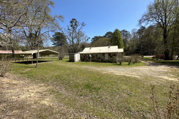 Photo of home-on-large-lot-leesburg-cherokee-co-al-auction