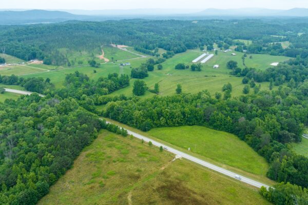 Photo of 102%c2%b1-acres-with-4-homes-and-lake-rome-floyd-co-ga-absolute-auction