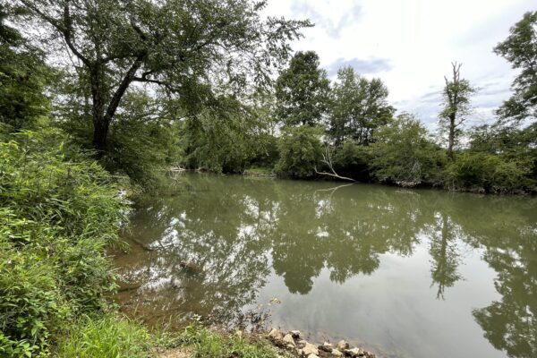 Photo of 69%c2%b1-acres-of-farmland-on-chattooga-river-summerville-chattooga-county-ga-auction
