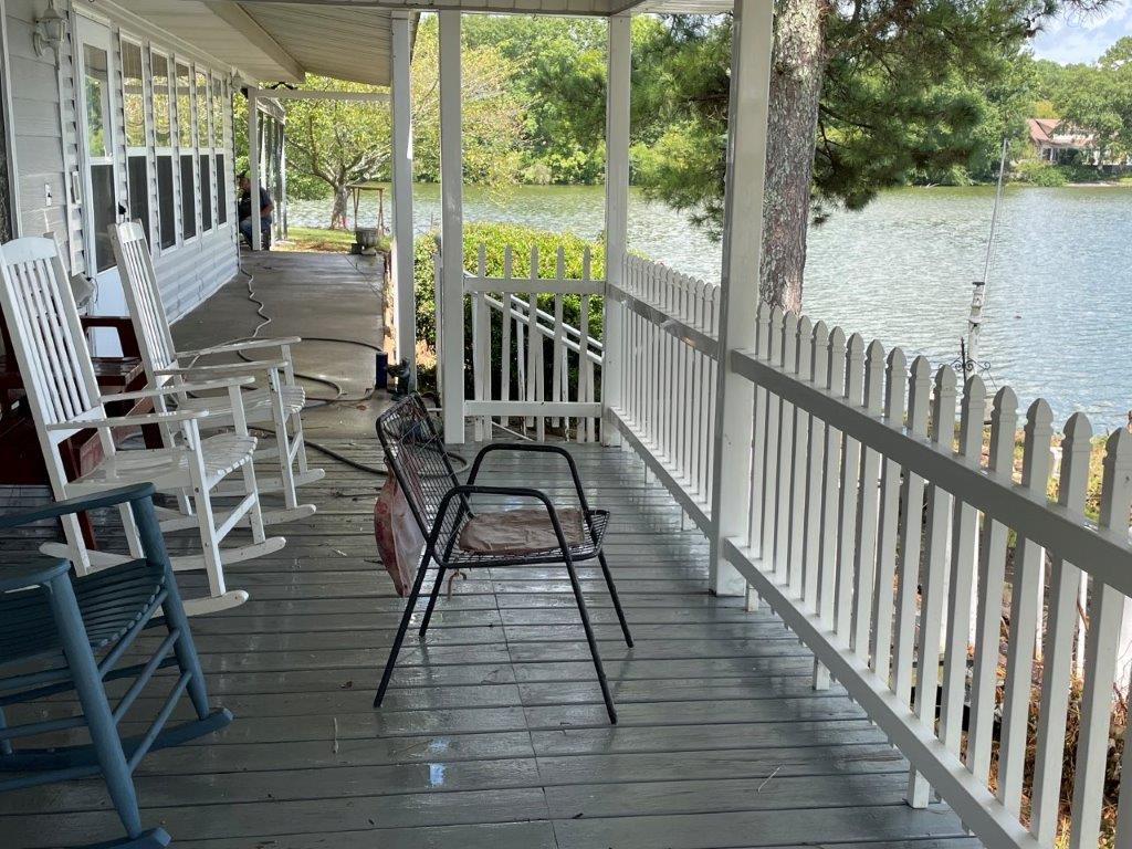 Photo of serene-waterside-retreat-2-bedroom-home-with-dock-on-weiss-lake-gaylesville-al-auction
