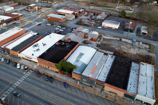 Photo of Commercial Building located at 10014 COMMERCE ST SUMMERVILLE, GA 30747 (#00S2700000091)