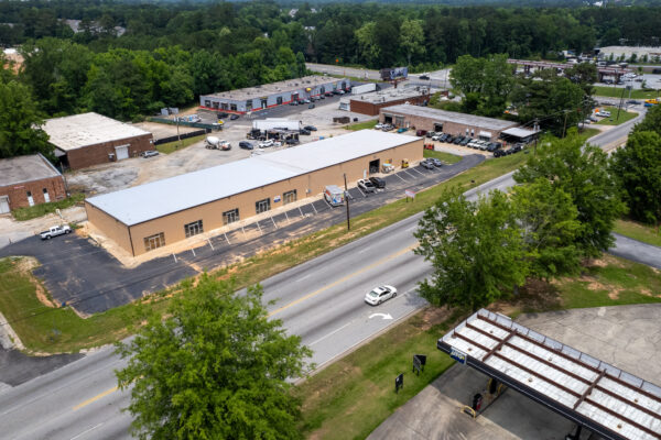 Photo of 18000%c2%b1-sq-ft-office-warehouse-building-lithonia-dekalb-county-ga-online-auction