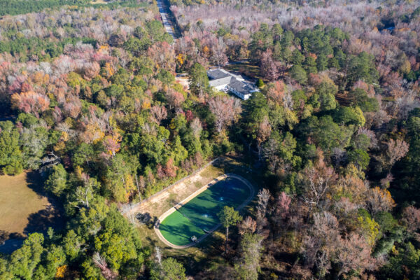 Photo of commercial-facility-on-6-3%c2%b1-acres-oconee-washington-county-ga-auction