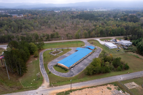 Photo of 24-room-motel-on-2-6%c2%b1-acres-piedmont-al-auction