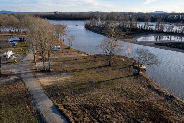 Photo of 70%c2%b1-recreation-lots-on-world-famous-weiss-lake-at-waterhouse-cove-cedar-bluff-al-auction