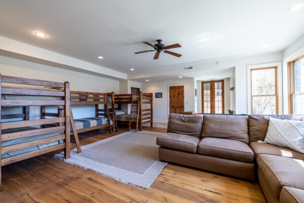 Photo of luxury-lake-house-on-smith-lake-arley-winston-county-al-online-auction