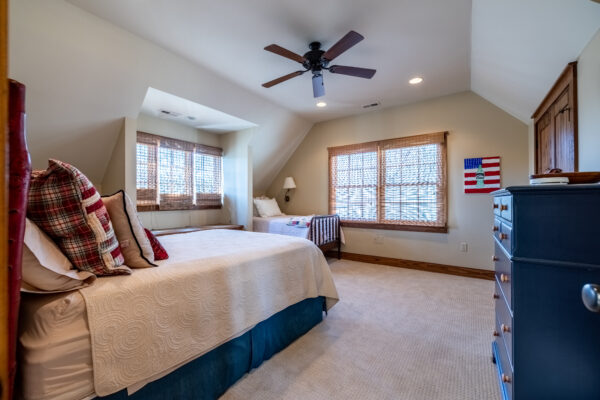 Photo of luxury-lake-house-on-smith-lake-arley-winston-county-al-online-auction