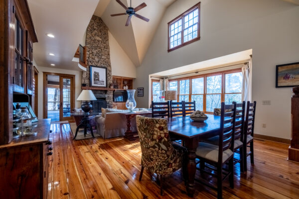 Photo of luxury-lake-house-on-smith-lake-arley-winston-county-al-online-auction