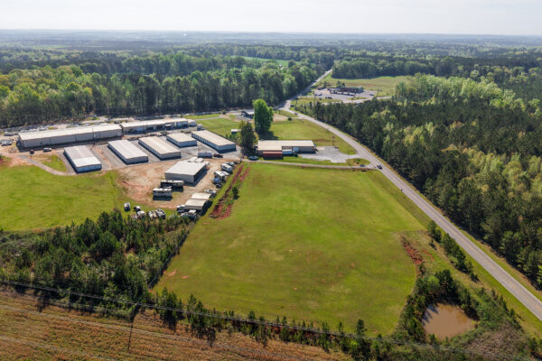 Photo of 142-unit-prime-self-storage-facility-eatonton-putnam-county-ga-online-auction
