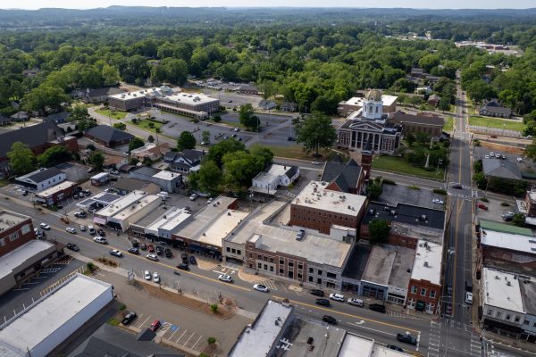 Photo of downtown-office-building-in-cartersville-bartow-county-ga-absolute-auction