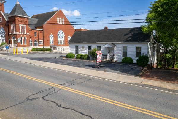 Photo of downtown-office-building-in-cartersville-bartow-county-ga-absolute-auction