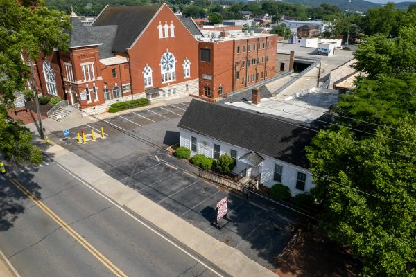 Photo of downtown-office-building-in-cartersville-bartow-county-ga-absolute-auction