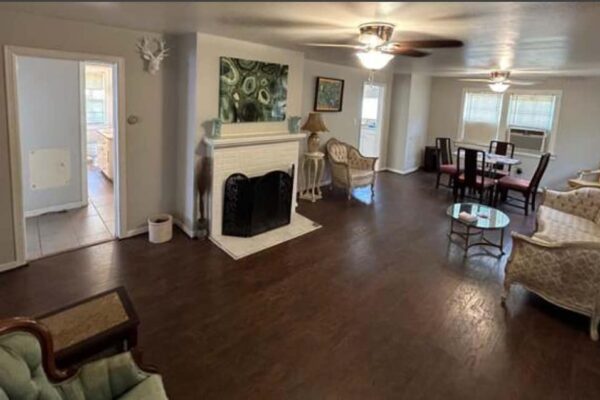 Photo of professional-office-building-on-1-5-acres-birmingham-jefferson-county-al-online-auction