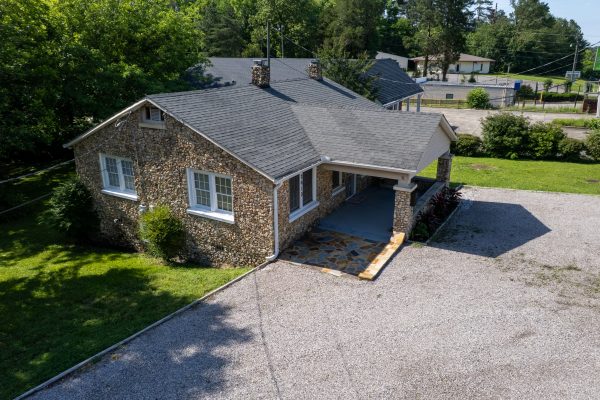 Photo of professional-office-building-on-1-5-acres-birmingham-jefferson-county-al-online-auction