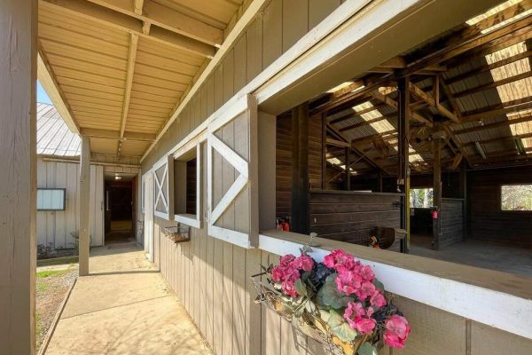 Photo of 34-acre-premier-equestrian-facility-austell-cobb-county-ga-auction