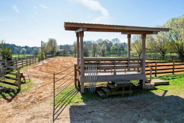 Photo of 34-acre-premier-equestrian-facility-austell-cobb-county-ga-auction