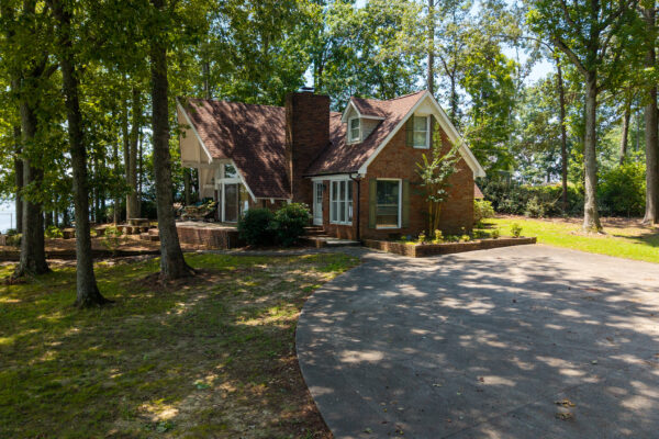 Photo of weiss-lakefront-retreat-1-92-acres-with-home-cedar-bluff-cherokee-county-al-auction