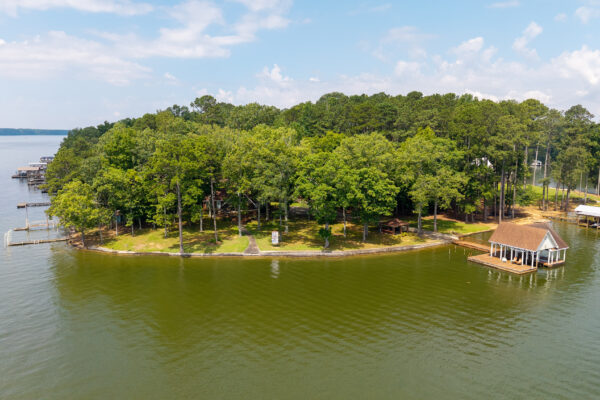 Photo of weiss-lakefront-retreat-1-92-acres-with-home-cedar-bluff-cherokee-county-al-auction