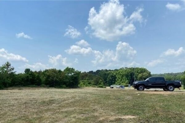 Photo of excellent-1-17-acre-commercial-corner-lot-in-shannon-ga-auction