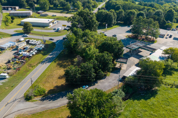 Photo of 3700-sf-convenience-store-blairsville-union-county-ga-auction