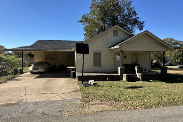 Photo of group-3-9-sfr-homes-and-4-building-lots-in-rome-floyd-co-ga-absolute-auction