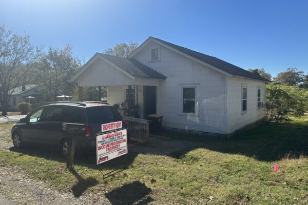Photo of group-3-9-sfr-homes-and-4-building-lots-in-rome-floyd-co-ga-absolute-auction