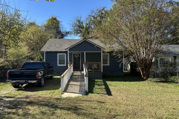 Photo of group-3-9-sfr-homes-and-4-building-lots-in-rome-floyd-co-ga-absolute-auction