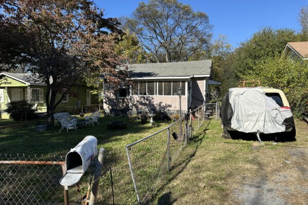 Photo of group-3-9-sfr-homes-and-4-building-lots-in-rome-floyd-co-ga-absolute-auction