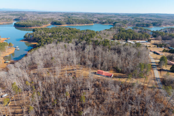 Photo of 3-8-acre-waterfront-retreat-on-lake-hartwell-martin-stephens-county-ga-auction