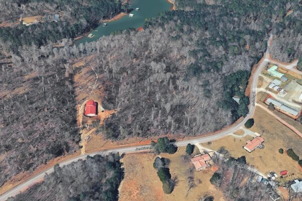 Photo of 3-8-acre-waterfront-retreat-on-lake-hartwell-martin-stephens-county-ga-auction
