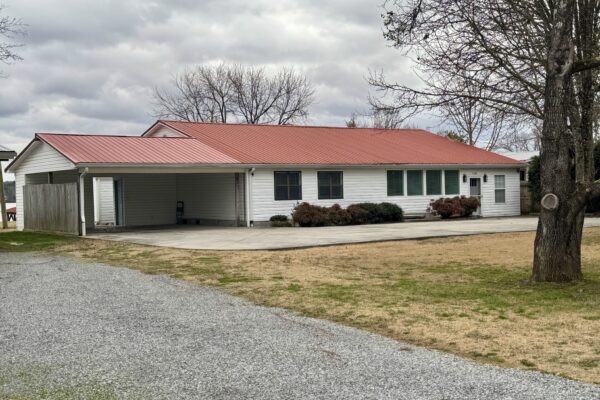 Photo of home-with-dock-on-weiss-lake-cedar-bluff-al-auction