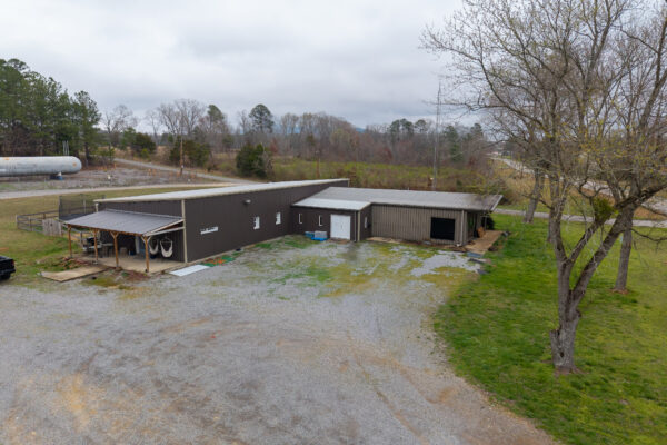 Photo of 3200-sf-multi-use-building-on-large-lot-cedar-bluff-al-auction