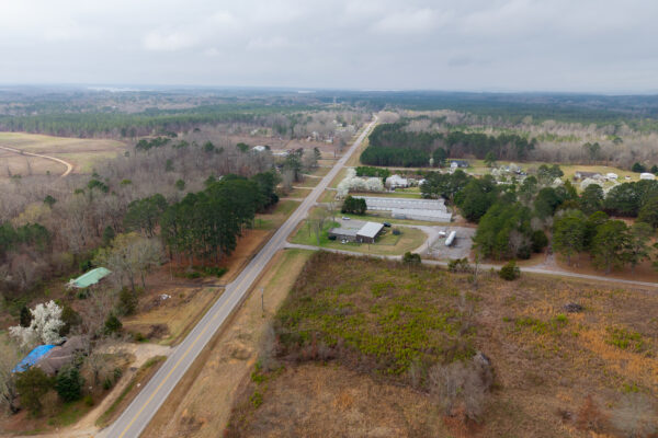 Photo of 3200-sf-multi-use-building-on-large-lot-cedar-bluff-al-auction