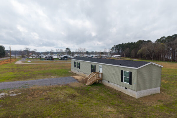 Photo of 36%c2%b1-recreational-lots-2-metal-buildings-on-2-16-acre-lot-and-2-new-manufactured-homes-with-6-acres-centre-al-auction