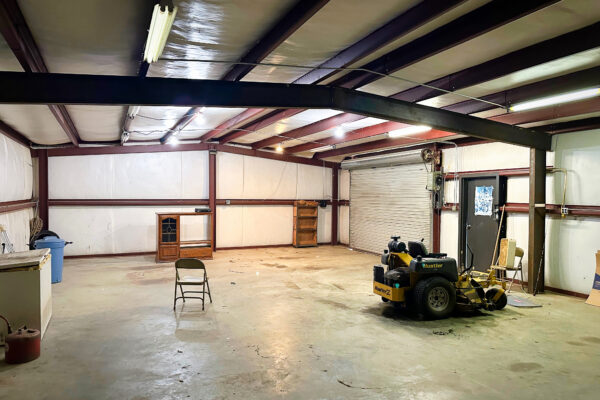 Photo of 3-7%c2%b1-acre-country-property-with-pond-and-immaculate-shop-moulton-lawrence-county-al-online-auction