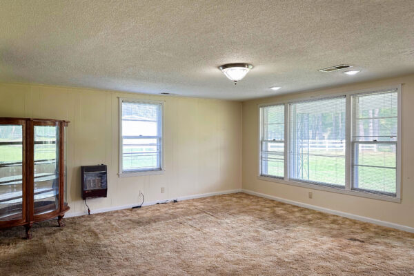 Photo of 3-7%c2%b1-acre-country-property-with-pond-and-immaculate-shop-moulton-lawrence-county-al-online-auction