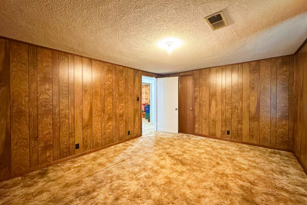 Photo of 3-7%c2%b1-acre-country-property-with-pond-and-immaculate-shop-moulton-lawrence-county-al-online-auction