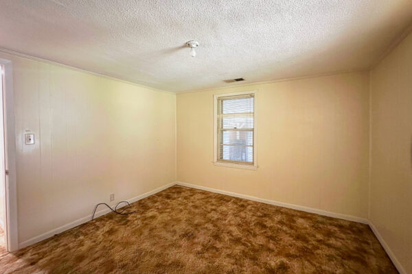 Photo of 3-7%c2%b1-acre-country-property-with-pond-and-immaculate-shop-moulton-lawrence-county-al-online-auction