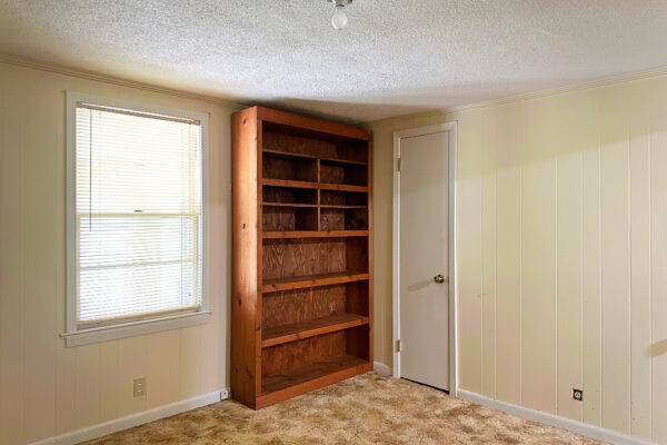 Photo of 3-7%c2%b1-acre-country-property-with-pond-and-immaculate-shop-moulton-lawrence-county-al-online-auction