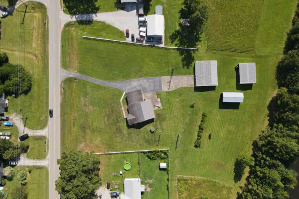 Photo of 3-7%c2%b1-acre-country-property-with-pond-and-immaculate-shop-moulton-lawrence-county-al-online-auction