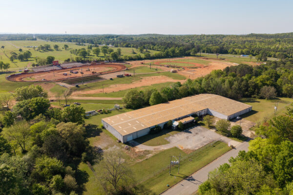 Photo of 42800-sf-industrial-facility-on-4-85%c2%b1-acres-talladega-al-online-auction