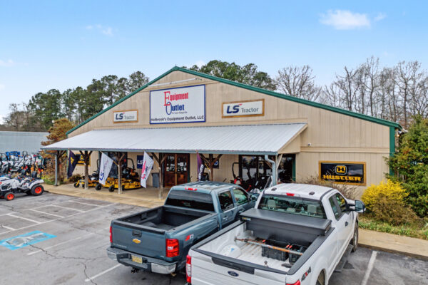 Photo of commercial-retail-building-on-2-14-acres-and-equipment-rome-floyd-county-ga-auction