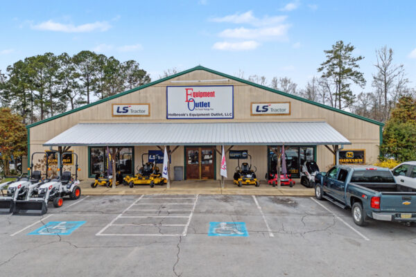 Photo of commercial-retail-building-on-2-14-acres-and-equipment-rome-floyd-county-ga-auction