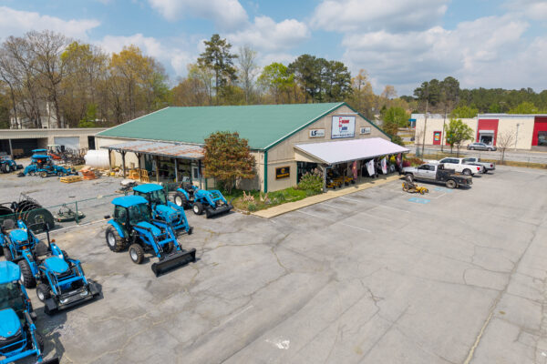 Photo of commercial-retail-building-on-2-14-acres-and-equipment-rome-floyd-county-ga-auction