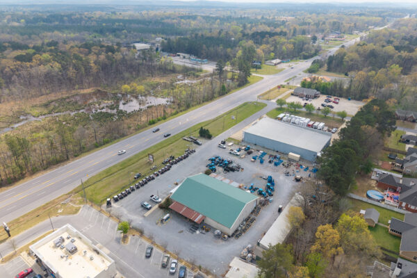 Photo of commercial-retail-building-on-2-14-acres-and-equipment-rome-floyd-county-ga-auction